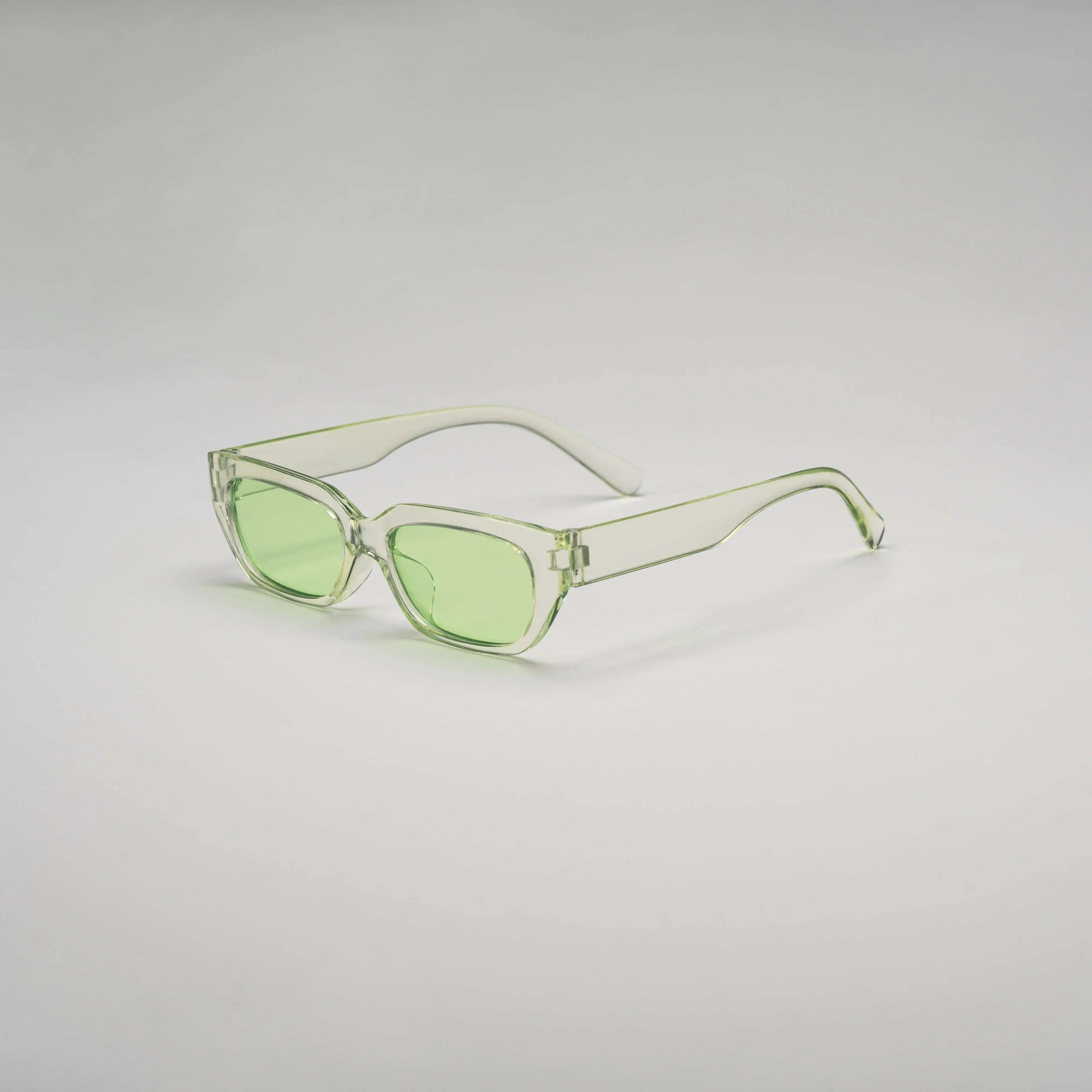 'Dr. Beat' Transparent Retro Sunglasses in Green
