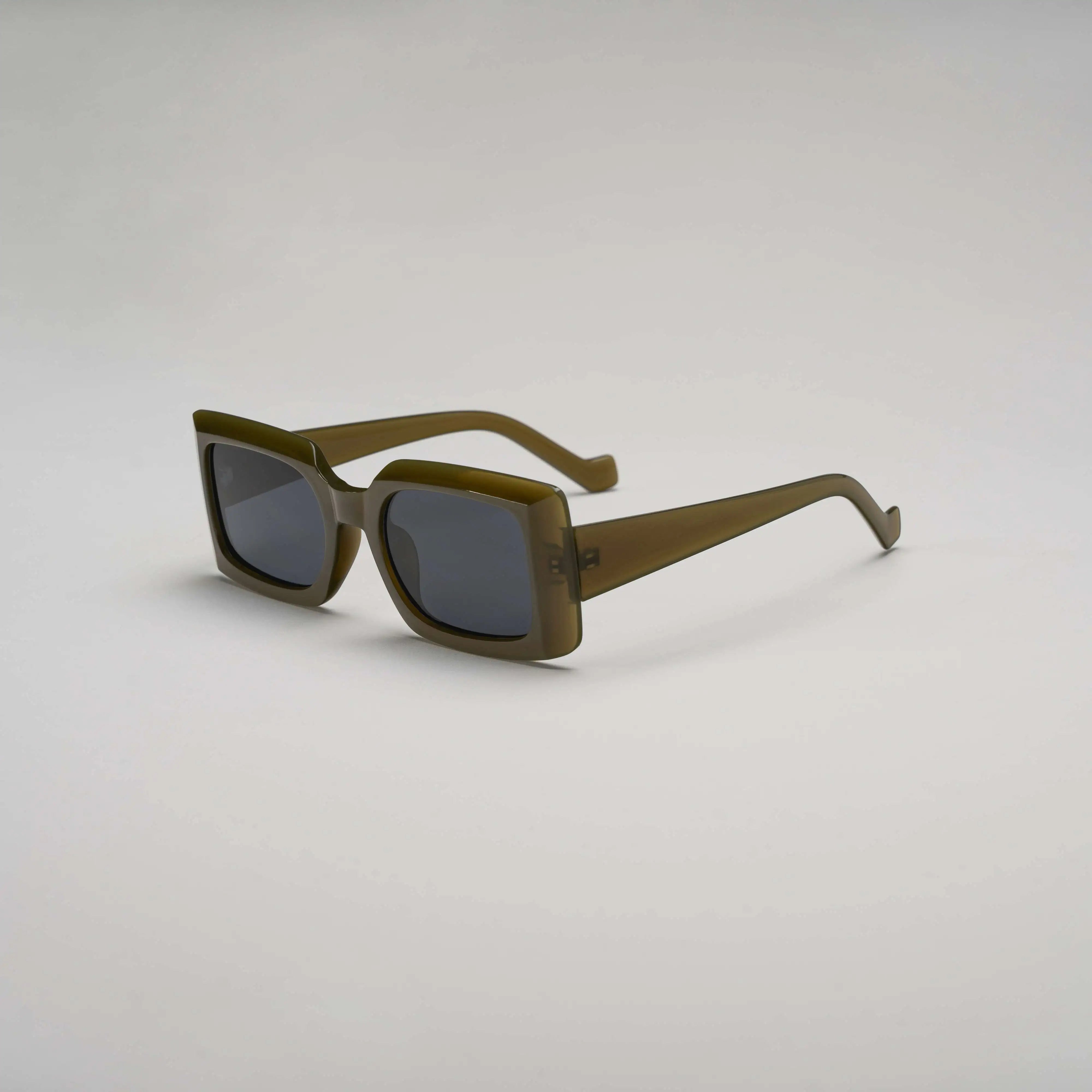 'The Depot' Retro Square Sunglasses in Khaki & Black